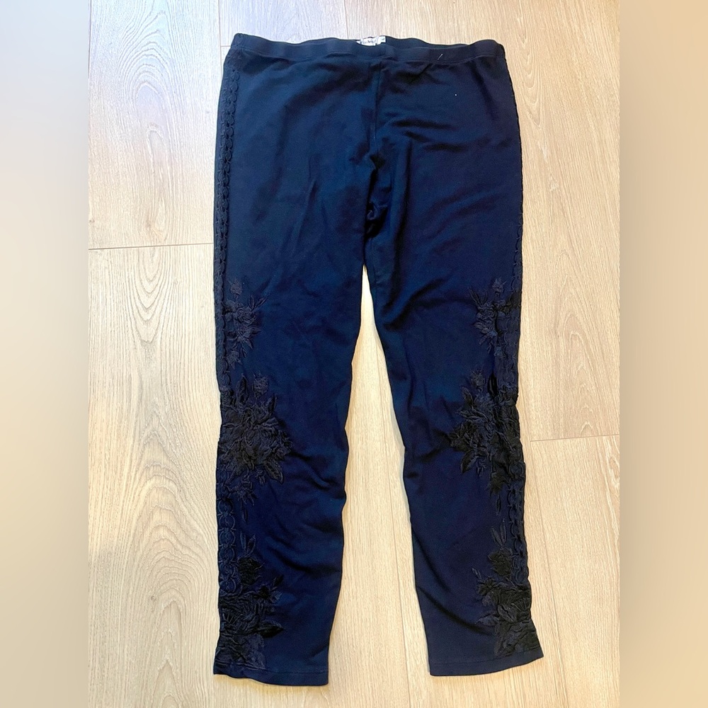 JW Los Angeles Black Lace Leggings Size L